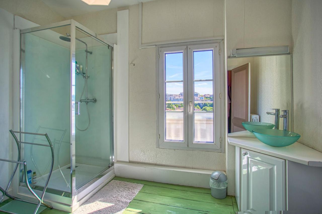 앙굴렘 Laferriere B&B 외부 사진
